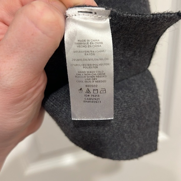 LOFT Sweater Poncho - Picture 6 of 6